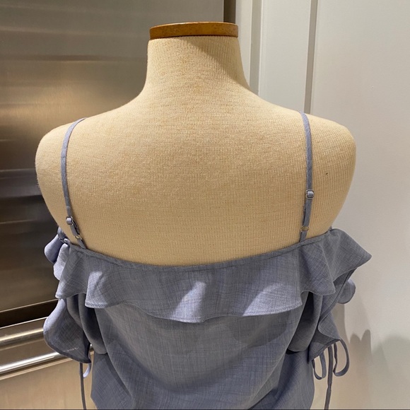 WAYF Cold Shoulder Top - Picture 8 of 12